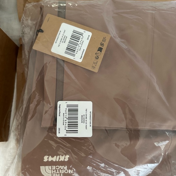 SIXMS x TNF The North Face Collection Full Set - Picture 12 of 15